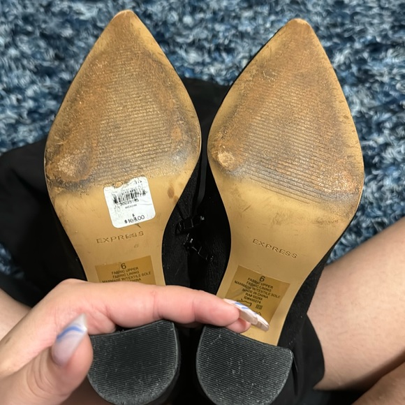 Express Black Slouchy Boots - Picture 5 of 6